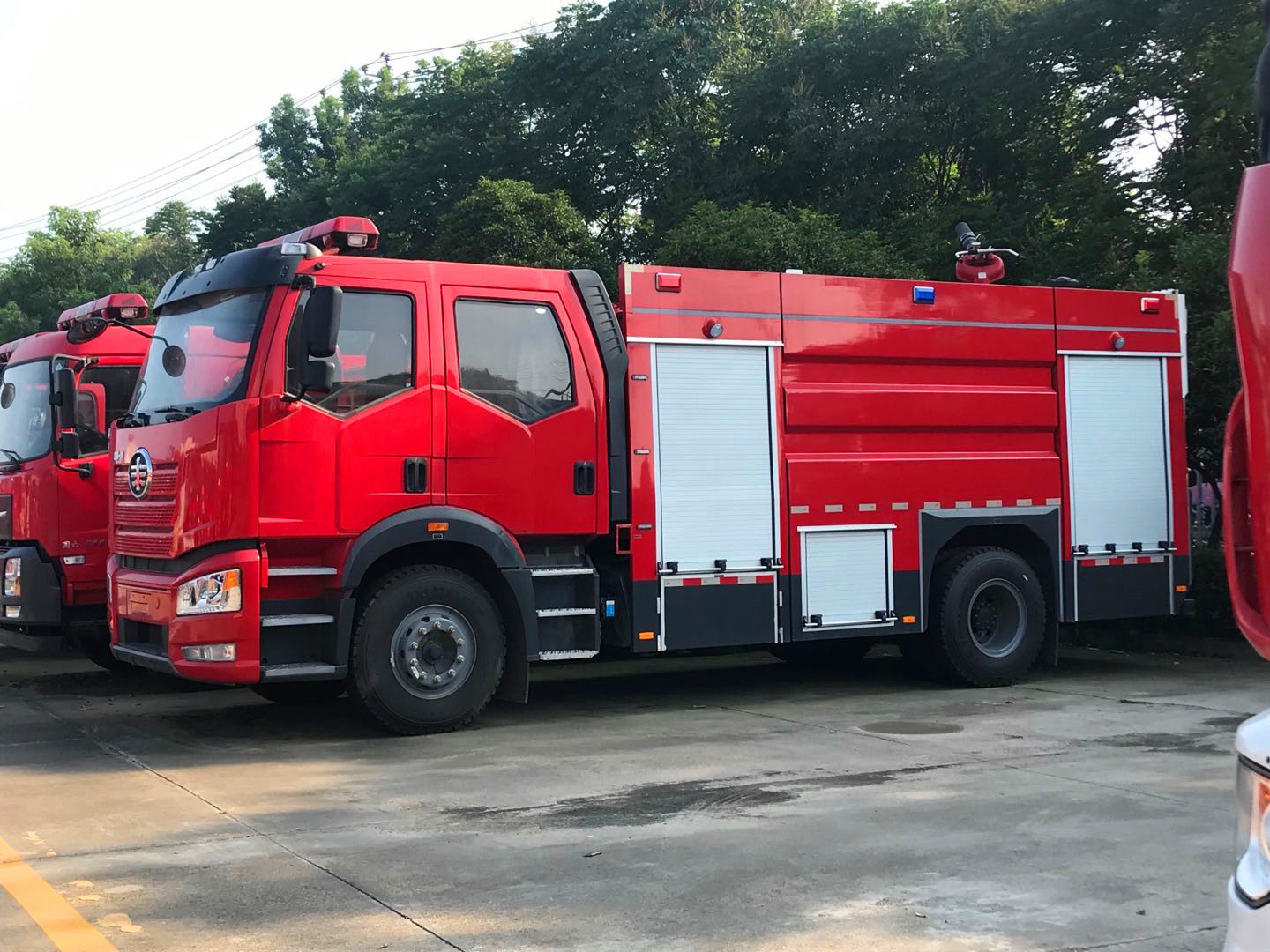 ���8������ˮ����ĭ����܇